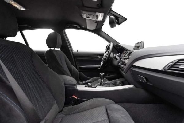 BMW 1er Serie
118D – Image 16