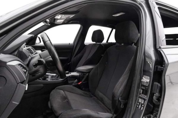 BMW 1er Serie
118D – Image 19