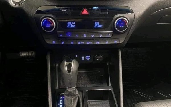 Hyundai Tucson – Image 12